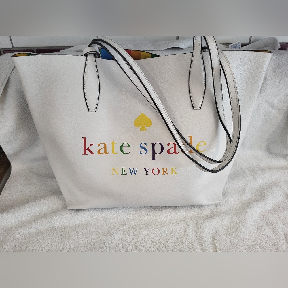 Kate Spade White Tote Bag With Zipper Pouch